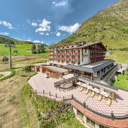 Hotel Almhof Galtür Exterior foto